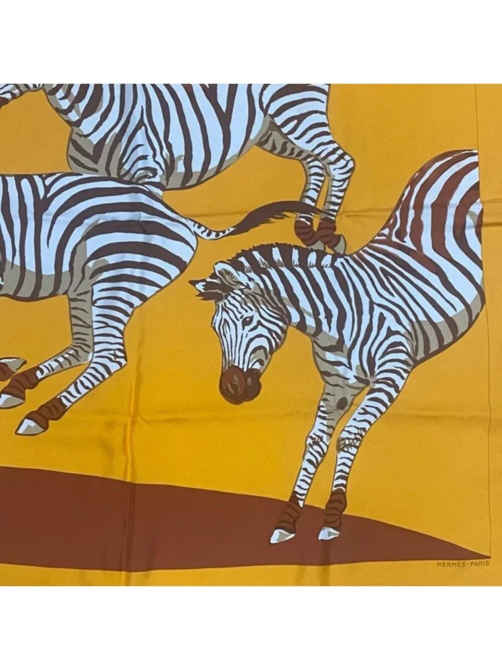 Hermes le Zebres Zebra Scarf Silk Carre 90 Orange - Picture 4 of 7